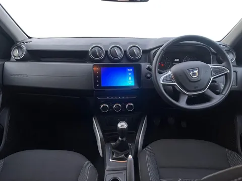 BJ22KWE Dacia Duster 1.3 TCe 130 Prestige 5dr Thumbnail #11