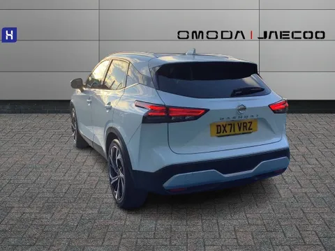 DX71VRZ Nissan Qashqai 1.3 DiG-T MH 158 Tekna+ 5dr Xtronic Thumbnail #7