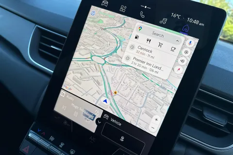 BN74XDH Renault Captur 1.0 TCE 90 Techno 5dr Thumbnail #16