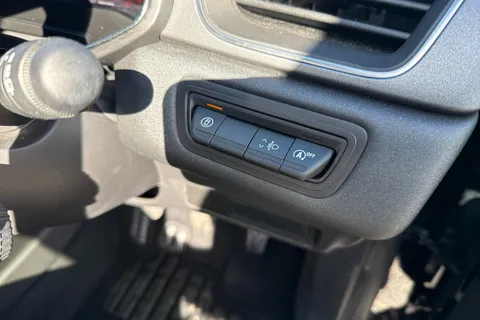 BN74XDH Renault Captur 1.0 TCE 90 Techno 5dr Thumbnail #29