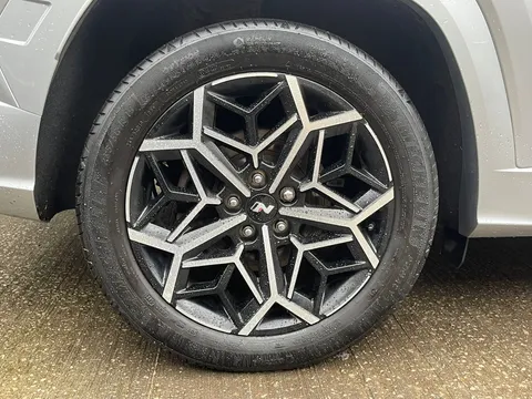 MJ73NCX Hyundai Tucson 1.6 TGDi Hybrid 230 N Line 5dr 2WD Auto Thumbnail #11