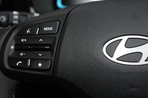 DG75AXV Hyundai i10 1.0 [63] Advance 5dr [Nav] Thumbnail #18