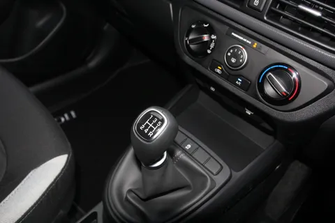 DG75AXV Hyundai i10 1.0 [63] Advance 5dr [Nav] Thumbnail #23