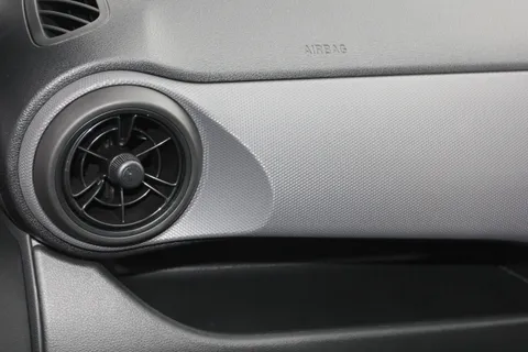 DC75ACY Hyundai i10 1.0 [63] Advance 5dr [Nav] Thumbnail #8