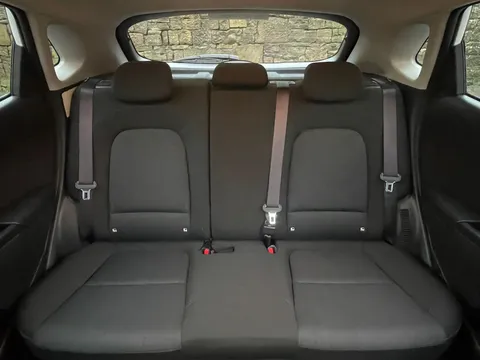 24 of 35 for Hyundai Kona 1.0 TGDi 48V MHEV Premium 5dr ⭐HEATED SEATS⭐CARPLAY⭐SENSORS⭐