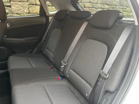26 of 35 for Hyundai Kona 1.0 TGDi 48V MHEV Premium 5dr ⭐HEATED SEATS⭐CARPLAY⭐SENSORS⭐