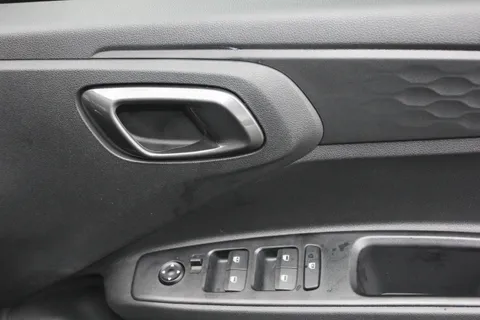 DG75AZV Hyundai i10 1.0 [63] Advance 5dr [Nav] Thumbnail #14