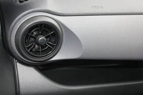 DG75AYO Hyundai i10 1.0 [63] Advance 5dr [Nav] Thumbnail #9