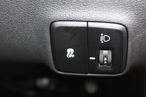 DG75AXU Hyundai i10 1.0 [63] Advance 5dr Auto [Nav] Thumbnail #16