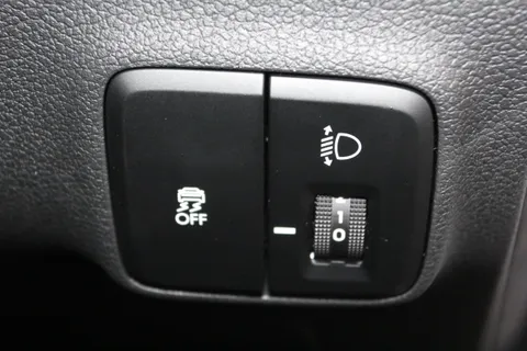 DC75AEL Hyundai i10 1.0 [63] Advance 5dr [Nav] Thumbnail #17