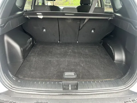 EG21AVJ Hyundai Tucson 1.6 TGDi Premium 5dr 2WD Thumbnail #13