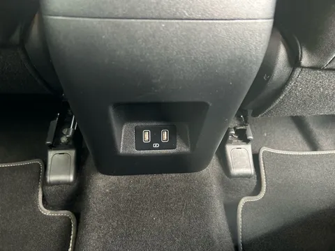 EG21AVJ Hyundai Tucson 1.6 TGDi Premium 5dr 2WD Thumbnail #15