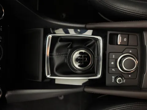 DY19YMU Mazda Mazda3 2.0 Sport Nav 5dr Thumbnail #18