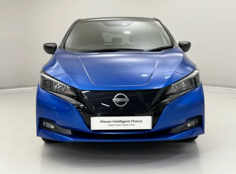 4 of 36 for Nissan LEAF 110kW N-Connecta 39kWh 5dr Auto