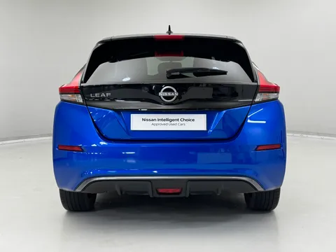 8 of 36 for Nissan LEAF 110kW N-Connecta 39kWh 5dr Auto