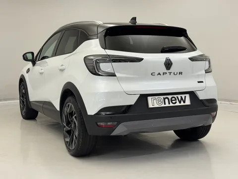 KO25UOP Renault Captur 1.6 E-Tech Full Hybrid 145 Esprit Alpine 5dr Auto Thumbnail #8