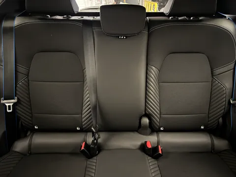 KO25UOP Renault Captur 1.6 E-Tech Full Hybrid 145 Esprit Alpine 5dr Auto Thumbnail #16