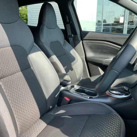 OE24XXN Nissan Juke 1.0 DiG-T N-Connecta 5dr DCT Thumbnail #20