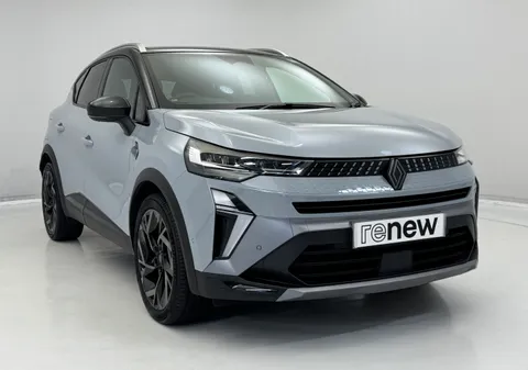 YP75FCY Renault Captur 1.6 E-Tech Full Hybrid 145 Esprit Alpine 5dr Auto Thumbnail #1