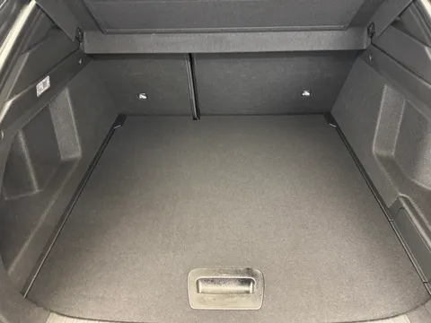 9 of 35 for RENAULT ARKANA 1.6 E-TECH Hybrid 145 R.S. Line 5dr Auto