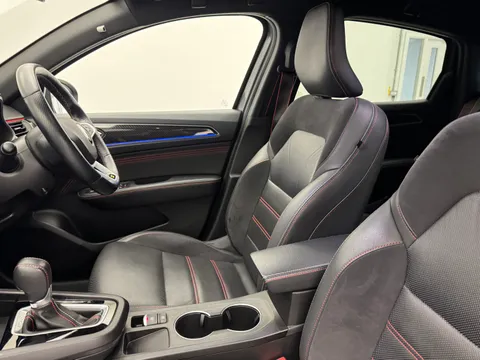 13 of 35 for RENAULT ARKANA 1.6 E-TECH Hybrid 145 R.S. Line 5dr Auto