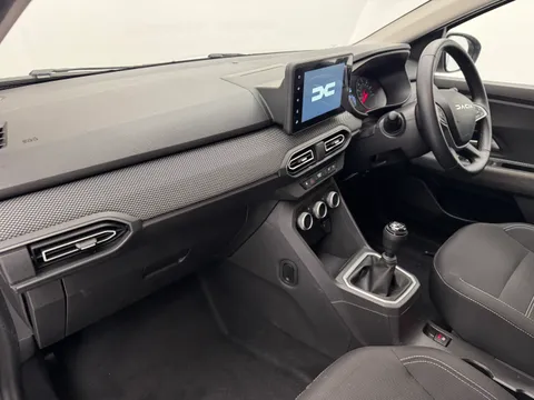 13 of 32 for Dacia Jogger 1.0 TCe Expression 5dr