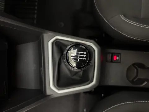 16 of 32 for Dacia Jogger 1.0 TCe Expression 5dr