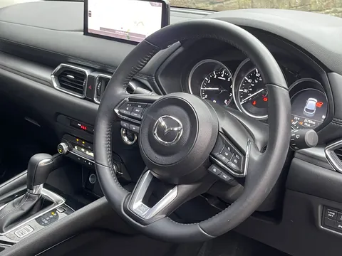 MV73AEM Mazda CX-5 2.0 e-Skyactiv G MHEV Centre-Line 5dr Auto Thumbnail #9