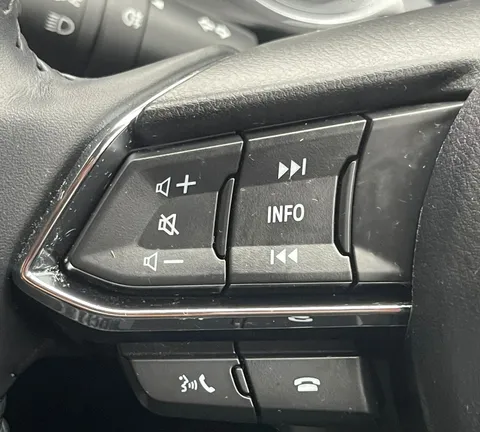 MV73AEM Mazda CX-5 2.0 e-Skyactiv G MHEV Centre-Line 5dr Auto Thumbnail #20