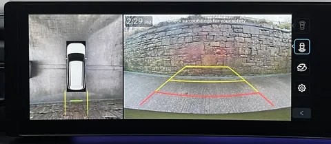 MJ75EKE Hyundai Santa Fe 1.6 TGDi Hybrid Calligraphy 5dr 4WD Auto [6 Seats] Thumbnail #16