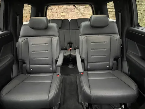 MJ75EKE Hyundai Santa Fe 1.6 TGDi Hybrid Calligraphy 5dr 4WD Auto [6 Seats] Thumbnail #29