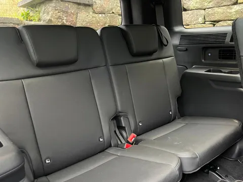 MJ75EKE Hyundai Santa Fe 1.6 TGDi Hybrid Calligraphy 5dr 4WD Auto [6 Seats] Thumbnail #35