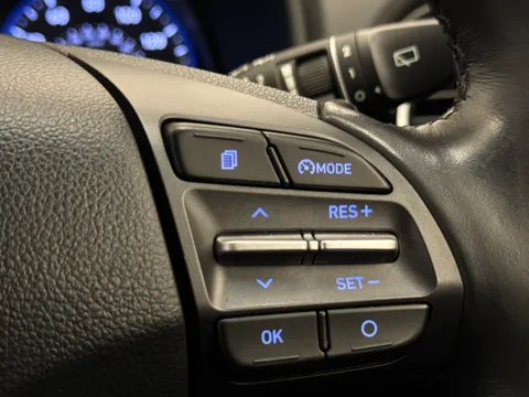 22 of 40 for Hyundai Kona 1.6 GDi Hybrid Premium SE 5dr DCT