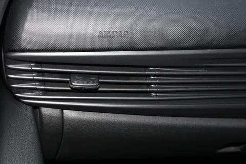 DX74ZXC Hyundai i20 1.0T GDi Advance 5dr Thumbnail #28