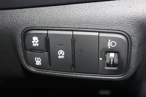 DX74ZXC Hyundai i20 1.0T GDi Advance 5dr Thumbnail #26