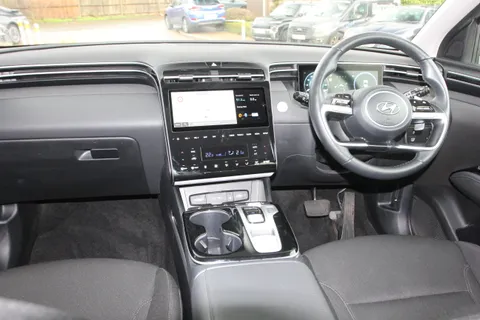 ML22WYY Hyundai Tucson 1.6 TGDi Hybrid 230 Premium 5dr 2WD Auto Thumbnail #7