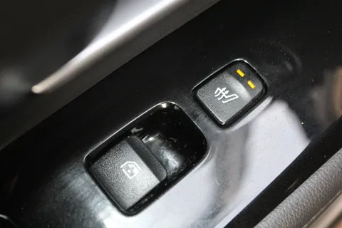 WL22BCY Hyundai Tucson 1.6 TGDi Plug-in Hybrid Ultimate 5dr 4WD Auto Thumbnail #31