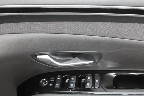 WL22BCY Hyundai Tucson 1.6 TGDi Plug-in Hybrid Ultimate 5dr 4WD Auto Thumbnail #28