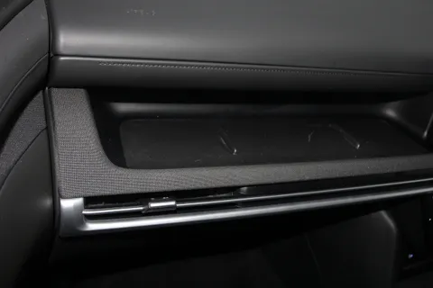 EF24WMW Hyundai Tucson 1.6T Plug-in Hybrid Premium 5dr 4WD Auto Thumbnail #34