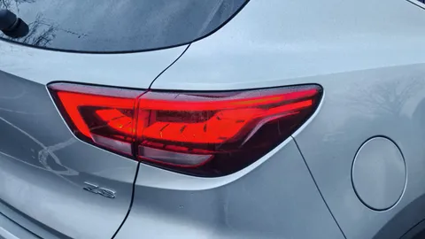 DA73YVP Mg Motor Uk Zs 1.0T GDi Exclusive 5dr DCT Thumbnail #8