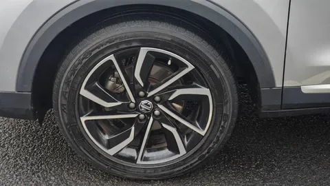 DA73YVP Mg Motor Uk Zs 1.0T GDi Exclusive 5dr DCT Thumbnail #9