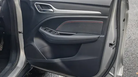 DA73YVP Mg Motor Uk Zs 1.0T GDi Exclusive 5dr DCT Thumbnail #23