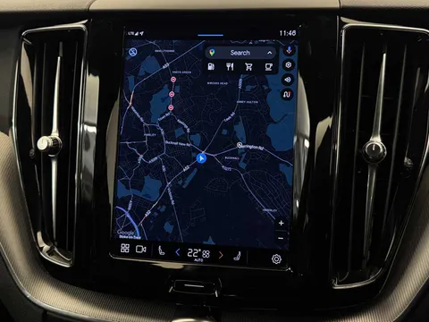 FL71ZSU Volvo XC60 2.0 B5P R DESIGN 5dr Geartronic Thumbnail #34