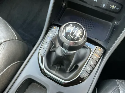 DC71FYU Hyundai Tucson 1.6 TGDi Ultimate 5dr 2WD Thumbnail #19