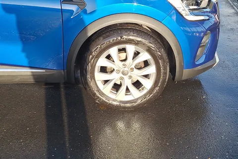 HV20UGB Renault Captur 1.3 TCE 130 Iconic 5dr Thumbnail #5