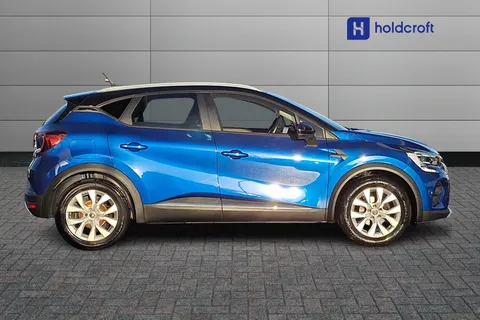 HV20UGB Renault Captur 1.3 TCE 130 Iconic 5dr Thumbnail #6