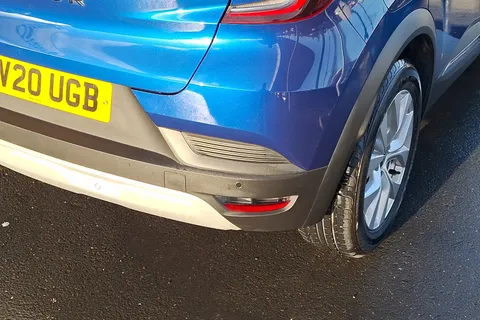 HV20UGB Renault Captur 1.3 TCE 130 Iconic 5dr Thumbnail #23