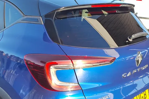 HV20UGB Renault Captur 1.3 TCE 130 Iconic 5dr Thumbnail #17