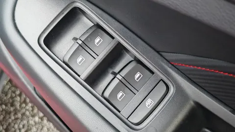 DG23YNR Mg Motor Uk Zs 1.0T GDi Exclusive 5dr Thumbnail #6