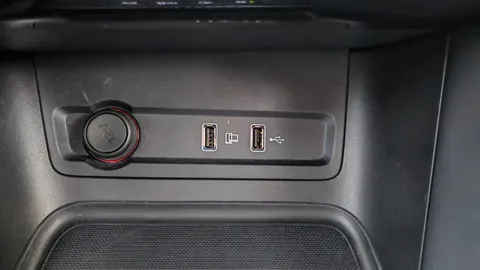 DG23YNR Mg Motor Uk Zs 1.0T GDi Exclusive 5dr Thumbnail #45